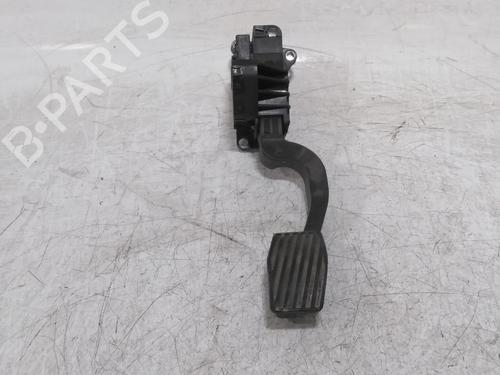 Pedal für Pedal FIAT 500L (351_, 352_) 1.3 D Multijet (199LXY1A, 199LXY11) (84 hp) 39697889 39697889