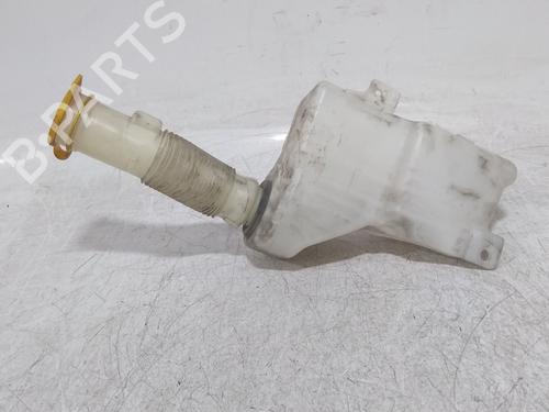 Used Windscreen washer tank Windscreen washer tank FIAT 500X (334_) 1.6 D Multijet (334AXA1B, 334AXA11) (120 hp) 39697844 39697844