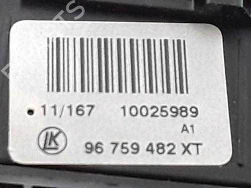 Used Warning switch PEUGEOT 308 I (4A_, 4C_) 1.6 HDi (112 hp) 25167150