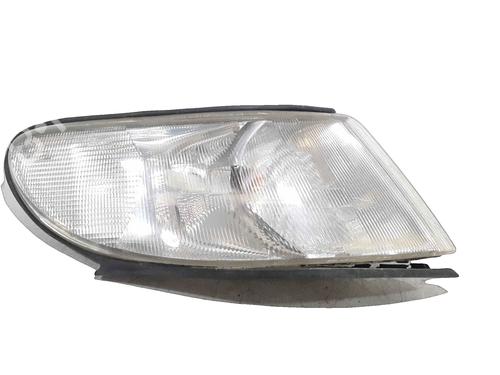 Used Right headlight Right headlight SAAB 9-3 (YS3D) 2.2 TiD (115 hp) 25182728 25182728