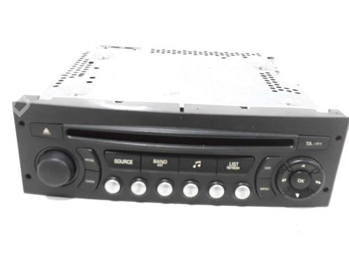 Used Radio CITROËN C3 II (SC_) 1.4 HDi 70 (SC8HZC, SC8HR0, SC8HP4) (68 hp) 25189593