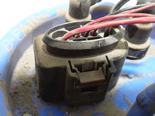 Fuel pump SEAT IBIZA IV (6J5, 6P1) 1.2 TSI | BP25183247M76 