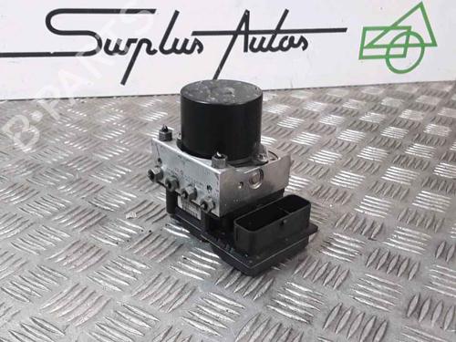 Used ABS pump SEAT IBIZA III (6L1) 1.4 TDI (70 hp) 25163493