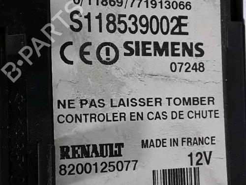 Electronic module RENAULT MEGANE II Saloon (LM0/1_) 1.5 dCi (LM1E) | BP25195378M83