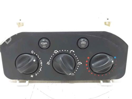 Used Climate control RENAULT CLIO II (BB_, CB_) 1.4 (B/CB0C, B/CB0S) (75 hp) 25170931