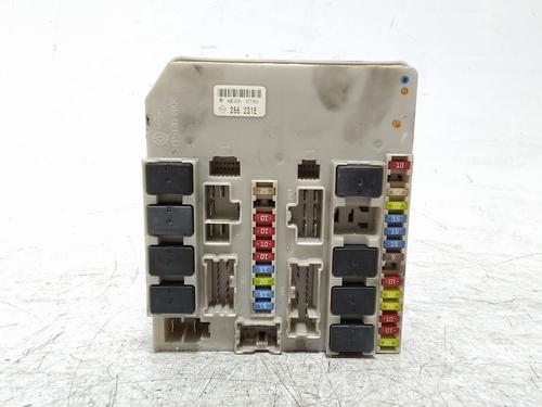 fuse-box-renault-clio-iii-br01-cr01-2005-2006-2007-2008-2009-2010-2011-2012-2013-2014-39415900 main image