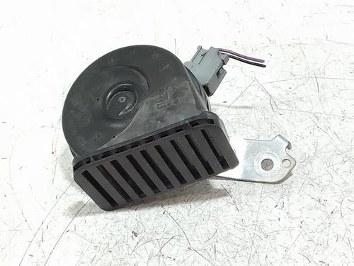 Used Horn Horn FIAT 500X (334_) 1.6 D Multijet (334AXA1B, 334AXA11) (120 hp) 39731647 39731647