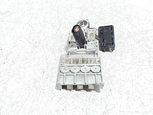 Fuse box CITROËN C4 AIRCROSS 1.6 HDi 115 | BP33458737E1 - Image 3