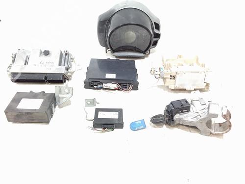 electronic-module-peugeot-108-2014-32456208 main image