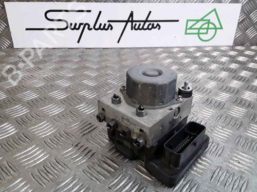 Used ABS pump FIAT PANDA (312_, 319_) 1.3 D Multijet 4x4 (312PXU1A) (95 hp) 25765806