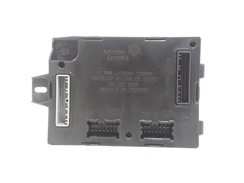 electronic-module-renault-twingo-iii-bcm_-bca_-2014-37728895 main image