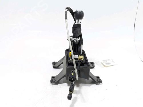 Used Gear lever OPEL CORSA D (S07) 1.4 (L08, L68) (100 hp) 25183666