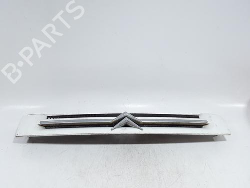 Used Grille Grille 37861539 37861539