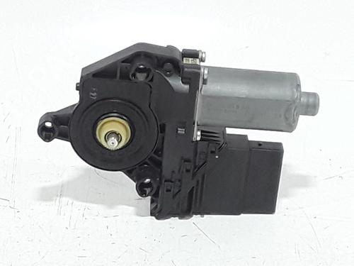 Used Right rear window motor VW GOLF VI (5K1) 1.6 TDI (105 hp) 29344200