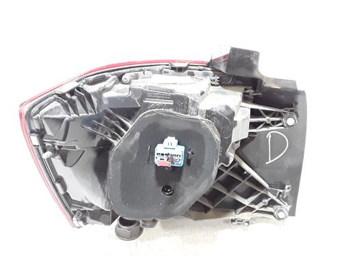 Feu arrière droit VW POLO VI (AW1, BZ1, AE1) 1.0 TSI | BP30796803C35
