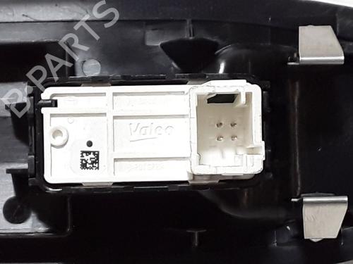 Right front window switch PEUGEOT 208 I (CA_, CC_) 1.2 PureTech 82 | BP29055218I26