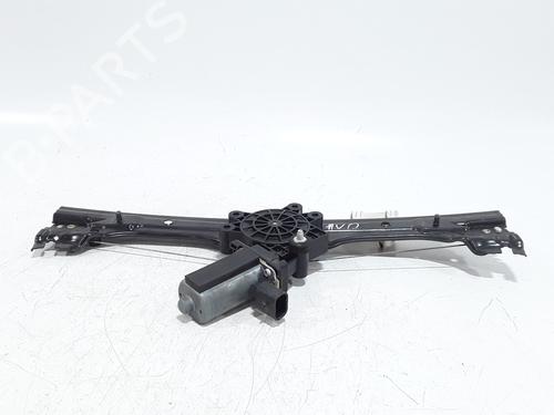 Alzacristallo anteriore destro Alzacristallo anteriore destro FIAT 500 (312_) 1.2 (312AXA1A) (69 hp) 37273410 37273410