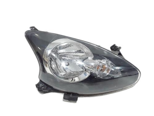 Used Right headlight TOYOTA AYGO (_B1_) 1.0 (KGB10_, KGB10R) (68 hp) 30949290