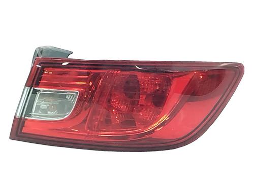 right-taillight-renault-clio-iv-bh_-2012-2013-2014-2015-2016-2017-2018-2019-2020-2021-36097781 main image