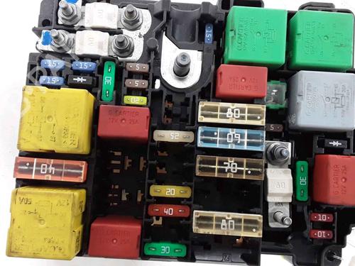 Fuse box PEUGEOT 208 I (CA_, CC_) 1.6 BlueHDi 100 | BP25177610E1