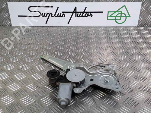 Rudehejsemekanisme Højre bagtil TOYOTA RAV 4 II (_A2_) 2.0 D 4WD (CLA20_, CLA21_, CLA20R, CLA21R) (116 hp) 25190488