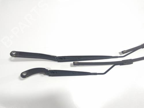 Front windshield wiper arm RENAULT CLIO IV (BH_) 1.5 dCi 90 | BP25606713C143 