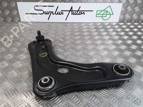 Used Right front suspension arm PEUGEOT 207 (WA_, WC_) 1.4 HDi (68 hp) 25198528