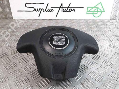 Used Driver airbag SEAT IBIZA III (6L1) 1.4 TDI (70 hp) 25160038