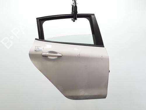 Porte arrière droite Porte arrière droite PEUGEOT 208 I (CA_, CC_) 1.6 HDi / BlueHDi 75 (75 hp) 33917666 33917666