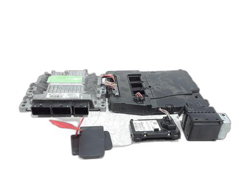 Used Electronic module RENAULT MEGANE II Coupé-Cabriolet (EM0/1_) 1.5 dCi (EM1E) (106 hp) 30824338