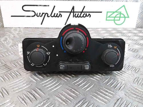 Commande Chauffage RENAULT CLIO III (BR0/1, CR0/1) 1.5 dCi (75 hp) 25169579