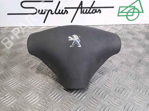 Used Driver airbag PEUGEOT 107 (PM_, PN_) 1.0 (68 hp) 25160104
