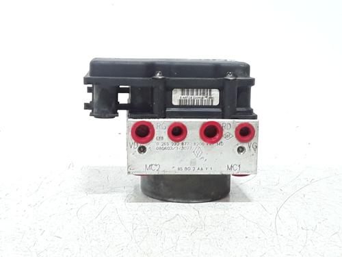 Used ABS pump ABS pump RENAULT CLIO III (BR0/1, CR0/1) 1.5 dCi (BR0H, CR0H, CR1S, BR1S) (106 hp) 33631713 33631713