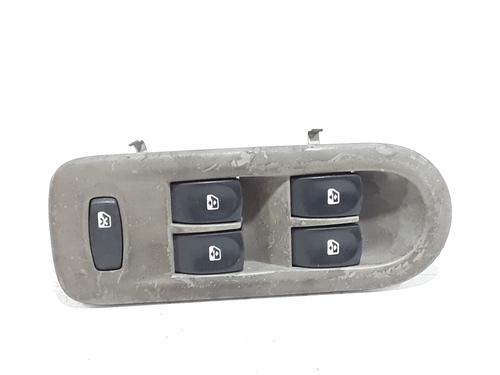 Commutateur RENAULT CLIO III (BR0/1, CR0/1) 1.5 dCi (BR17, CR17) (86 hp) 27709698