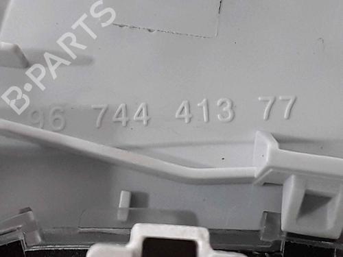 Interior roof light PEUGEOT 208 I (CA_, CC_) 1.5 BlueHDI 100 | BP25180473I8 