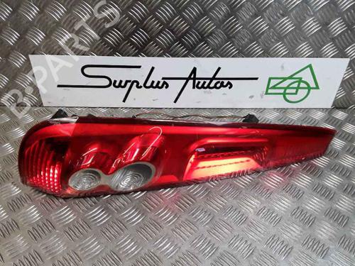 Used Left taillight FORD FIESTA V (JH_, JD_) 1.4 TDCi (68 hp) 25187783