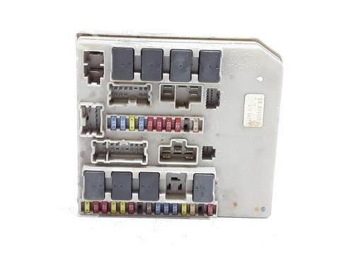 fuse-box-renault-clio-iii-br01-cr01-2005-2006-2007-2008-2009-2010-2011-2012-2013-2014-37185282 main image