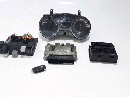 Used Engine control unit (ECU) SEAT LEON (1P1) 1.9 TDI (105 hp) 25195405