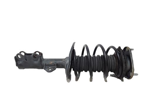 Used Right front shock absorber Right front shock absorber TOYOTA AURIS (_E18_) 1.8 Hybrid (ZWE186_, ZWE186R) (136 hp) 33917595 33917595