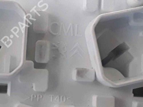 Interior roof light PEUGEOT 208 I (CA_, CC_) 1.2 VTI 82 | BP25180400I8