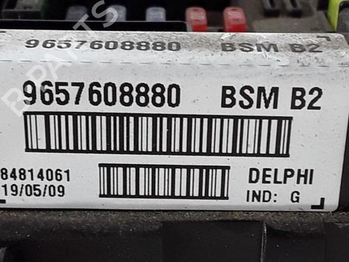 Fuse box PEUGEOT 206+ (2L_, 2M_) 1.4 HDi eco 70 | BP33221172E1 - Image 2