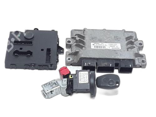 Module électronique RENAULT TWINGO II (CN0_) 1.2 16V (CN0K, CN0V, CN0A) (76 hp) 29576947