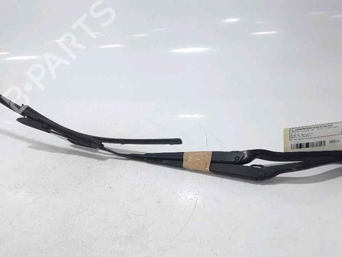 Used Front windshield wiper arm SMART FORTWO Coupe (453) 1.0 (453.342, 453.343) (71 hp) 25202836