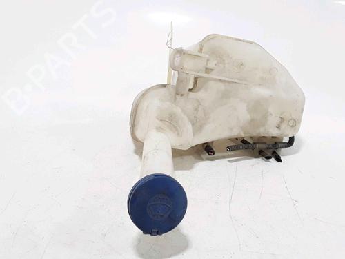 Used Windscreen washer tank TOYOTA AYGO (_B1_) 1.0 (KGB10_, KGB10R) (68 hp) 25201857