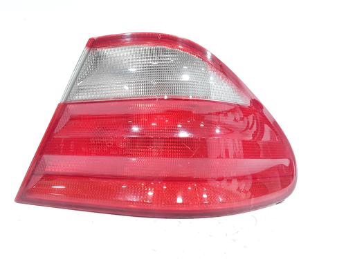 Used Right taillight MERCEDES-BENZ CLK (C208) CLK 230 Kompressor (208.347) (193 hp) 28284567