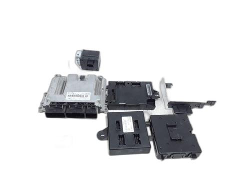 Used Electronic module RENAULT CAPTUR I (J5_, H5_) 1.5 dCi 90 (J5N4, J5M5, J5MW, J5M6, J5AL, J5AJ) (90 hp) 30924035