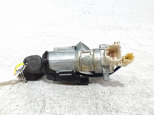 ignition-barrel-toyota-yaris-_p1_-1999-2000-2001-2002-2003-2004-2005-39415870 main image