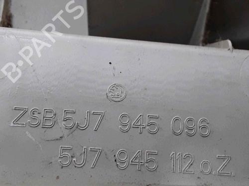 Right taillight SKODA ROOMSTER (5J7) 1.9 TDI | BP25193479C35