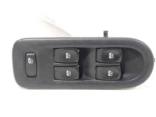Used Switch RENAULT CLIO III (BR0/1, CR0/1) 1.5 dCi (BR17, CR17) (86 hp) 25186331