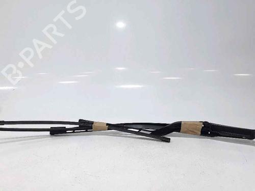 Used Front windshield wiper arm AUDI A3 Sportback (8PA) 2.0 TDI 16V (140 hp) 25202275